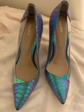 Aldo Iridescent Teal and Purple Snake-Embossed Pointed Pumps